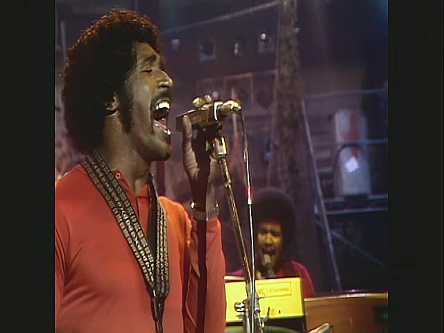 Amazon.co.jp: ワン・サイズ・フィッツ・オール ＜50周年記念4CD+